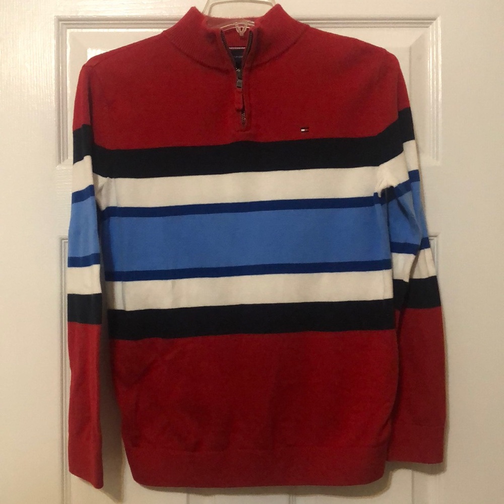 Gorgeous Tommy Hilfiger quarter zip boys cotton sweater. Size L. Comfortable!